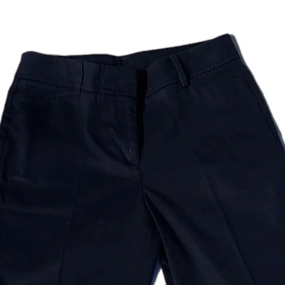 Talbots Perfect Womens Shorts Dark Blue Flat Front  Cotton Blend 2 - Picture 5 of 15